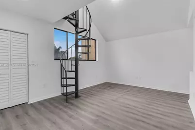 8811 SW 130th Pl #204, Miami, FL 33186 - Photo 6