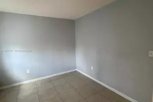 8620 NW 3rd Ln, Miami, FL 33126 - Photo 42