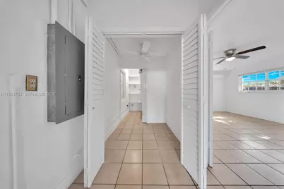 1624 NE 175th St, North Miami Beach, FL 33162 - Photo 20