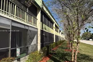 4113 NW 88th Ave, Coral Springs, FL 33065 - Photo 2