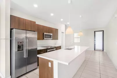 7865 NW 104th Ave #33, Doral, FL 33178 - Photo 10