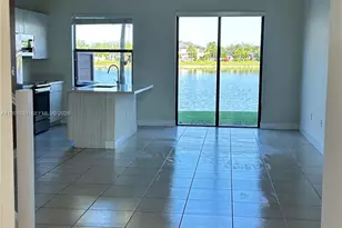 9113 NW 159th St, Miami Lakes, FL 33018 - Photo 8