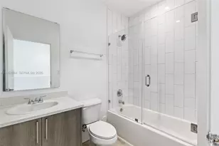 170 NW 158th St, Miami, FL 33169 - Photo 16