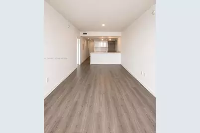 1100 S Miami Ave #2111, Miami, FL 33130 - Photo 6