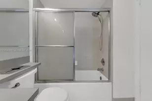 8209 Waterford Ave, Tamarac, FL 33321 - Photo 32