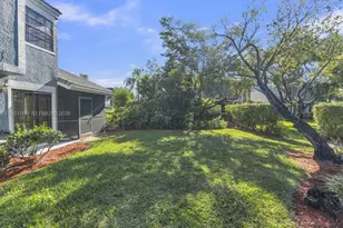 8209 Waterford Ave, Tamarac, FL 33321 - Photo 42