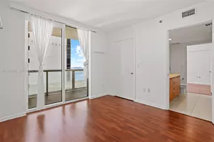 50 Biscayne Blvd, Miami, FL 33132 - Photo 24