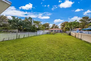 11020 NE 10th Ave, Biscayne Park, FL 33161 - Photo 8