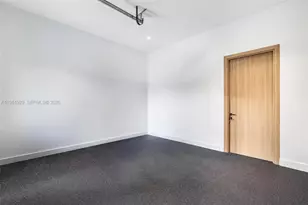 340 SW 20th Rd, Miami, FL 33129 - Photo 28