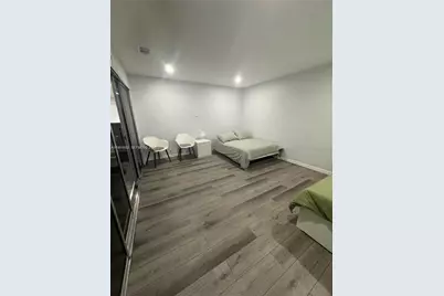 5482 S Lakewood Cir S #B, Margate, FL 33063 - Photo 14