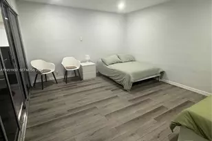 5482 S Lakewood Cir S, Margate, FL 33063 - Photo 14