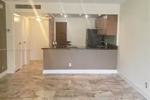 3401 N Country Club Dr, Aventura, FL 33180 - Photo 8