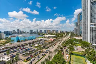 18001 Collins Ave, Sunny Isles Beach, FL 33160 - Photo 20