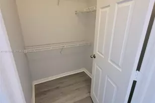 751 SE 2nd St, Homestead, FL 33030 - Photo 8