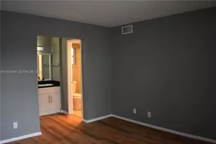 9450 Live Oak Pl, Davie, FL 33324 - Photo 16