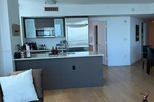 500 Brickell Ave, Miami, FL 33131 - Photo 6