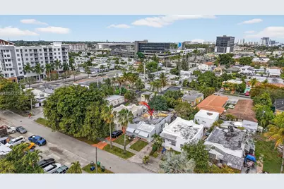 623 NE 4th St, Hallandale Beach, FL 33009 - Photo 10