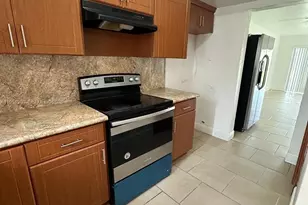 7344 SW 82nd St, Miami, FL 33143 - Photo 4