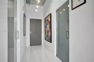 2001 Biscayne Blvd, Miami, FL 33137 - Photo 16