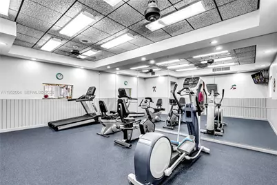 18370 Mediterranean Blvd #1-25, Hialeah, FL 33015 - Photo 28