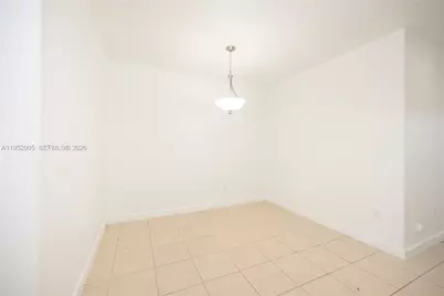 2532 SE 15th Ct #2532, Homestead, FL 33035 - Photo 4