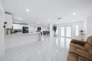 1310 SW 78th Ave, Miami, FL 33144 - Photo 2