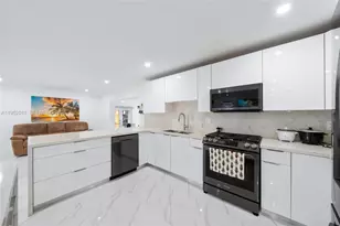 1310 SW 78th Ave, Miami, FL 33144 - Photo 10