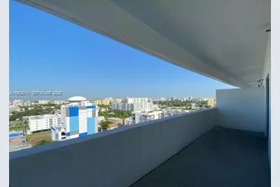 36 NW 6th Ave #603, Miami, FL 33128 - Photo 2