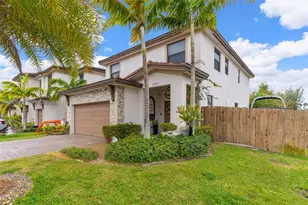 25010 SW 107th Ct, Miami, FL 33032 - Photo 2