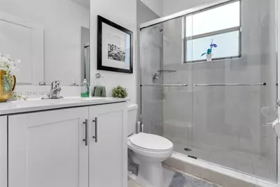 25010 SW 107th Ct, Miami, FL 33032 - Photo 18