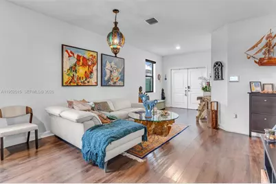 25010 SW 107th Ct, Miami, FL 33032 - Photo 6