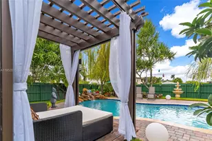 25010 SW 107th Ct, Miami, FL 33032 - Photo 36