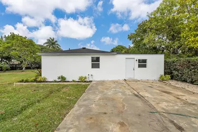 75 NW 160th St, Miami, FL 33169 - Photo 4