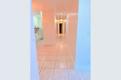 824 SW 12th Ct #826, Fort Lauderdale, FL 33315 - Photo 8