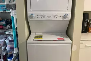 1090 NW 123rd Ct, Miami, FL 33182 - Photo 10