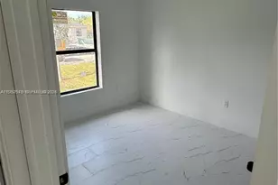 325 NW 11th St, Pompano Beach, FL 33060 - Photo 2