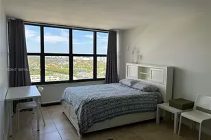 2500 Parkview Dr, Hallandale Beach, FL 33009 - Photo 22