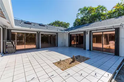 4500 NW 113th Ter, Coral Springs, FL 33065 - Photo 32