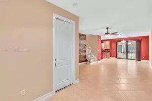 10865 NW 72nd Pl, Parkland, FL 33076 - Photo 4