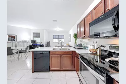 260 NW 109th Ave #206, Miami, FL 33172 - Photo 10