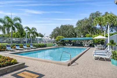 5122 SW 122nd Ter, Cooper City, FL 33330 - Photo 4