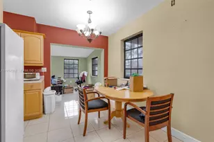 4332 SW 98th Ave, Miami, FL 33165 - Photo 8