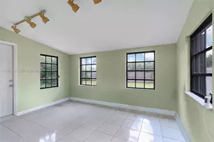 4332 SW 98th Ave, Miami, FL 33165 - Photo 12