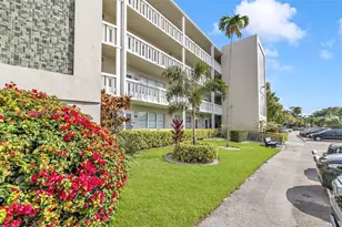 391 Grantham F, Deerfield Beach, FL 33442 - Photo 32