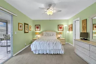 391 Grantham F, Deerfield Beach, FL 33442 - Photo 12