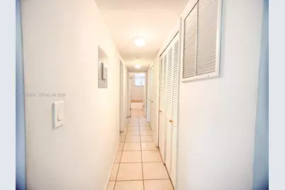 2430 NE 135th St #101, North Miami, FL 33181 - Photo 10