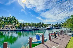2430 NE 135th St, North Miami, FL 33181 - Photo 26