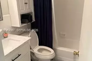 900 SW 11th Ave, Hallandale Beach, FL 33009 - Photo 14