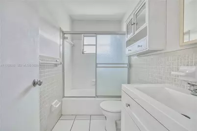 400 SE 31st St #5, Fort Lauderdale, FL 33316 - Photo 12