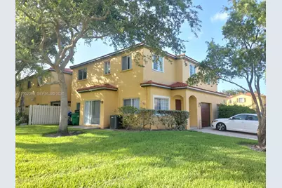 10161 SW 21st St, Miramar, FL 33025 - Photo 1